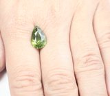 Перидот с включением рутила 4,51 карата