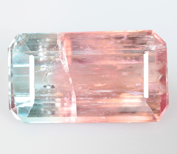 Редкое сочетание цветов! Крупный "неоновый" арбузный турмалин 11,92 карата