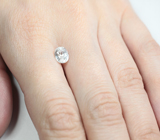 Бесцветный циркон высокой чистоты 2,12 карата 