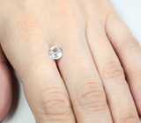 Бесцветный циркон высокой чистоты 2,08 карата 