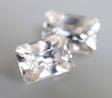 Пара бесцветных цирконов высокой чистоты 3,08 карата 