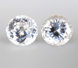 Пара чистейших бесцветных цирконов 3,04 карата 