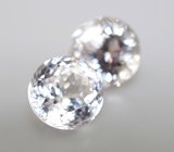 Пара чистейших бесцветных цирконов 3,04 карата