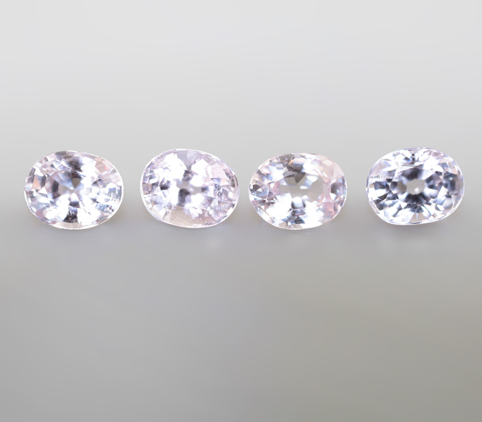 Набор из 4 лавандовых сапфиров 1,39 карата
