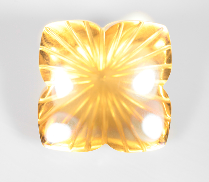 Чистейший крупный резной цитрин 24,19 карата