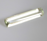 Диаспор редкой огранки 2,42 карата 