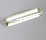 Диаспор редкой огранки 2,42 карата 