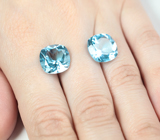 Пара чистейших голубых топазов 16,15 карата 