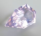 Чистейший лавандовый аметист авторской огранки 5,66 карата 