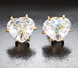 Золотые пусеты с ограненным цейлонским лунным камнем 2,61 карата