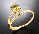 Золотое кольцо cо зеленовато-желтым сфеном 1,19 карата Золото