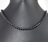 Золотое колье с калиброванным черным морским жемчугом 95,95 карата