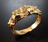 Текстурированное золотое кольцо с уральскими александритами высокой чистоты 1,32 карата и бриллиантами Золото