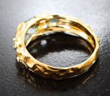 Текстурированное золотое кольцо с уральскими александритами высокой чистоты 1,32 карата и бриллиантами