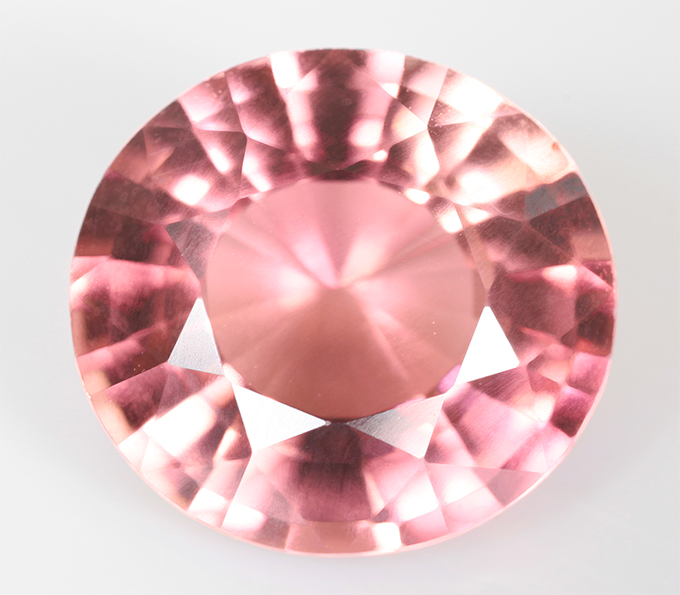 Open color grade! Чистейший красный турмалин 4,56 карата