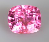 Топовый цвет! "Неоновая" розовая шпинель 0,33 карата 
