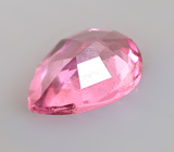 "Неоновая" пурпурно-розовая шпинель 0,26 карата 