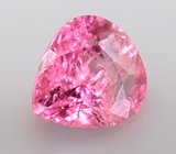 Топовый цвет! "Неоновая" розовая шпинель 0,32 карата 