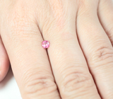 Топовый цвет! "Неоновая" розовая шпинель 0,35 карата 