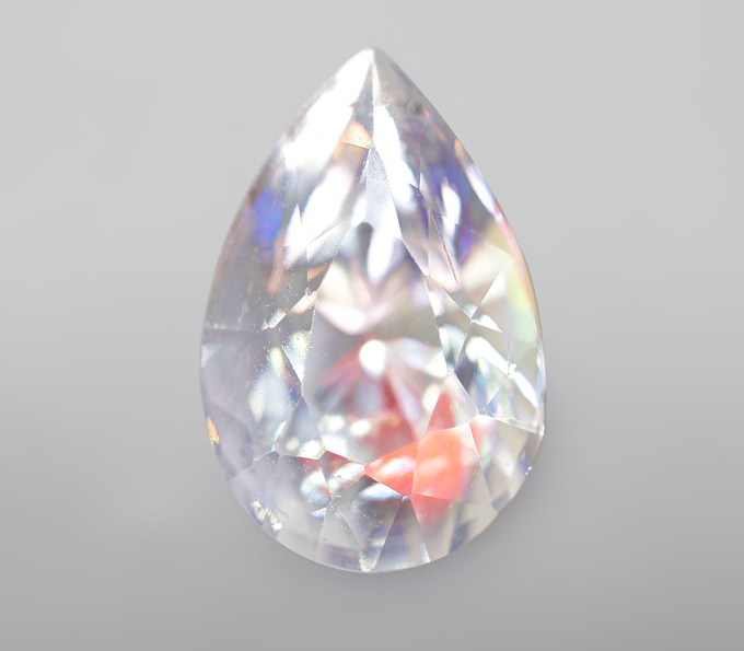 Ограненный лунный камень 1,18 карата