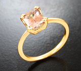 Золотое кольцо с падпараджа цирконом 1,54 карата