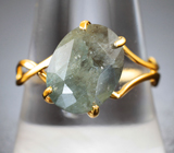 Золотое кольцо с крупным различных оттенков уральским александритом 5,3 карата