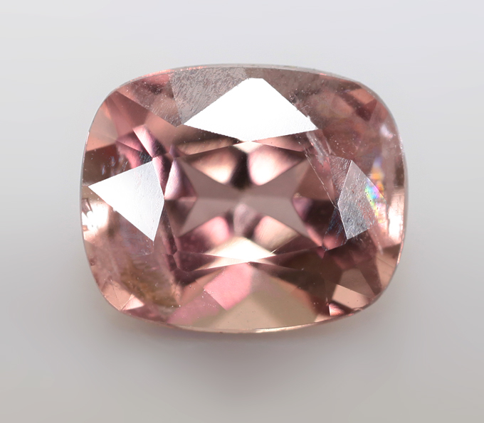 Зултанит 0,79 карата