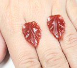 Пара резного карнелиана 10,26 карата