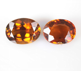 Пара желтовато-оранжевых турмалинов 1,56 карата 