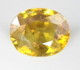 Зеленовато-желтый сфен 2,42 карата 