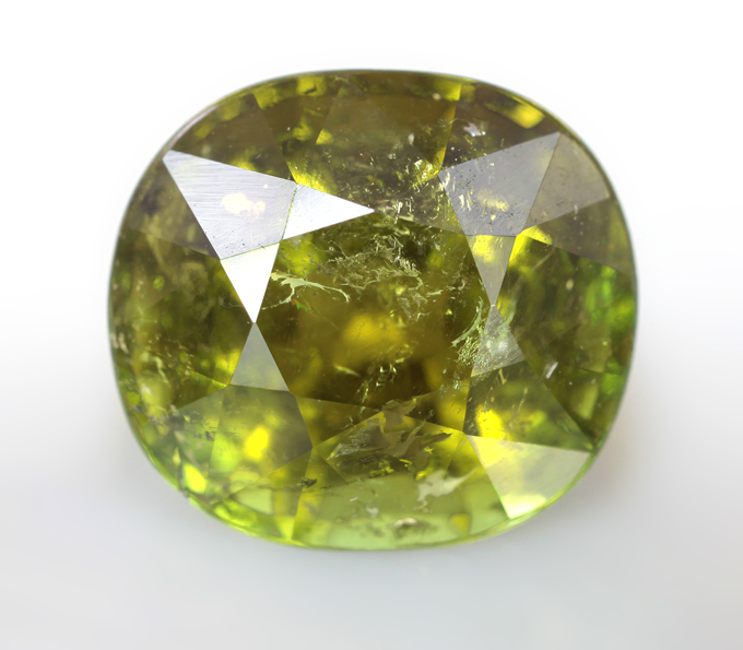 Желтовато-зеленый турмалин 4,97 карата