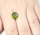 Желтовато-зеленый турмалин 4,97 карата 