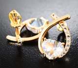 Золотые серьги с ограненным цейлонским лунным камнем 2,67 карата и лейкосапфирами