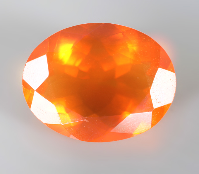 Мексиканский ограненный "огненный" опал 2,66 карата