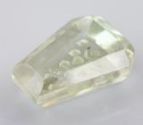 Резной зеленый аметист 10,66 карата