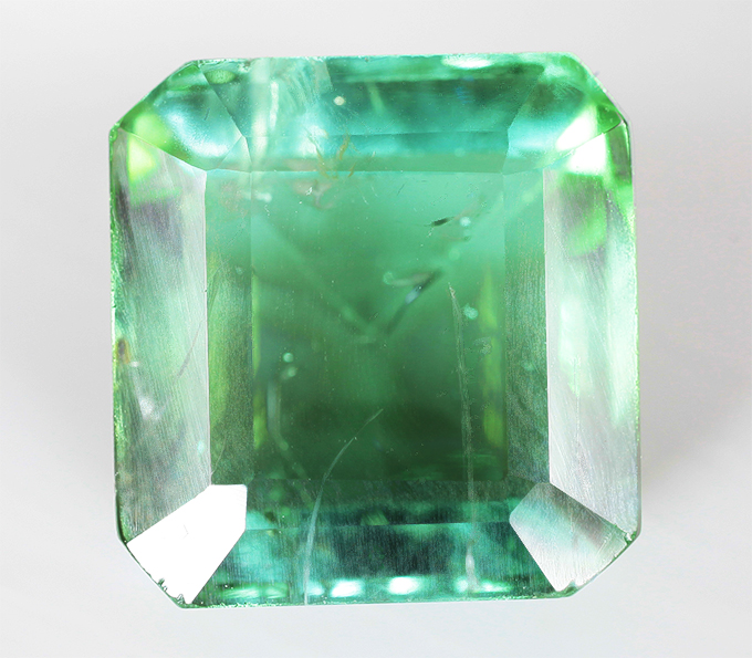 Полихромный "неоновый" турмалин 4,29 карата