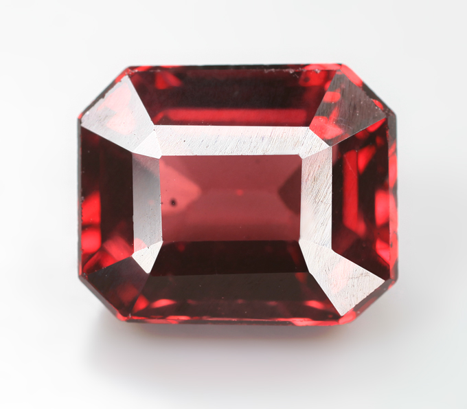 Пироп гранат 3,62 карата