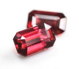 Крупная пара пиропов гранатов 8,97 карата 