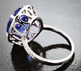 Комплект с танзанитами 19,32 карата и бесцветными цирконами Золото