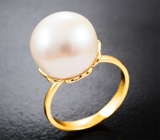 Золотое кольцо с крупной перламутрово-кремовой морской жемчужиной 15,69 карата