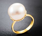 Золотое кольцо с крупной перламутрово-кремовой морской жемчужиной 15,69 карата