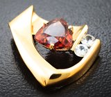 Крупный золотой кулон с оранжевым 2,45 карата и бесцветными цирконами Золото