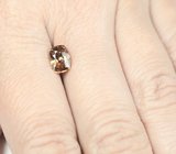 Оранжевато-желтый циркон 2,27 карата