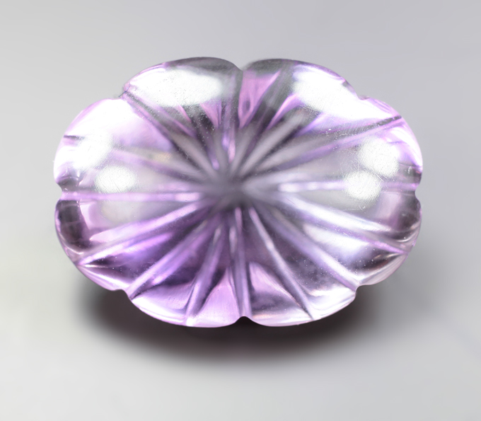 Резной аметист высокой чистоты 11,22 карата