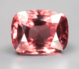 Оранжевато-красная шпинель 1,05 карата 