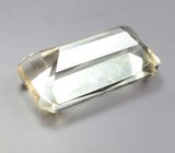 Крупный скаполит высокой чистоты 11,12 карата 