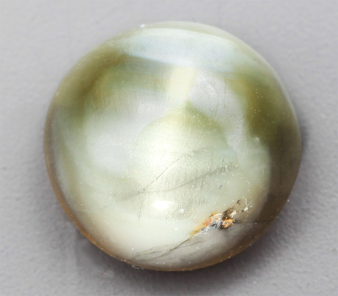 Редкий хризоберилл с эффектом кошачьего глаза 1,87 карата