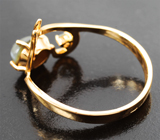 Золотое кольцо с уральским хризобериллом с эффектом кошачьего глаза 1,48 карата и чистейшим александритом