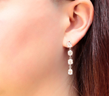 Золотые серьги с чистейшими бесцветными цирконами четырех различных огранок 11,83 карата