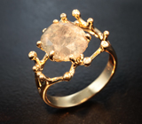 Золотое кольцо с крупным насыщенным уральским александритом 4,74 карата и бриллиантами Золото